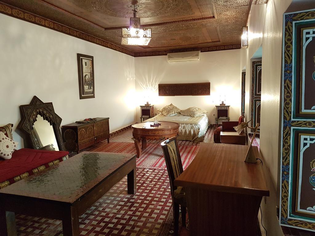 Riad Souafine Фес Екстериор снимка