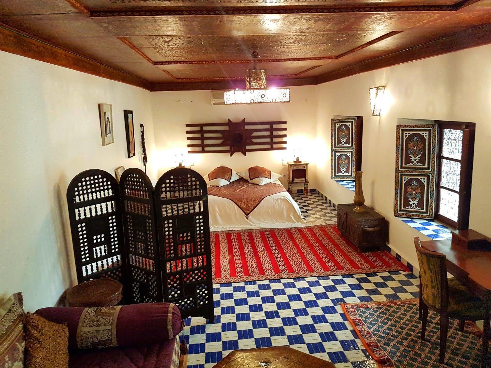 Riad Souafine Фес Екстериор снимка